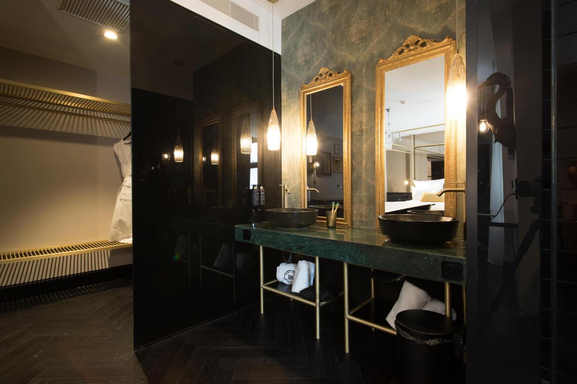 Skylark, Aluma Hotels & Resorts Атина Екстериор снимка