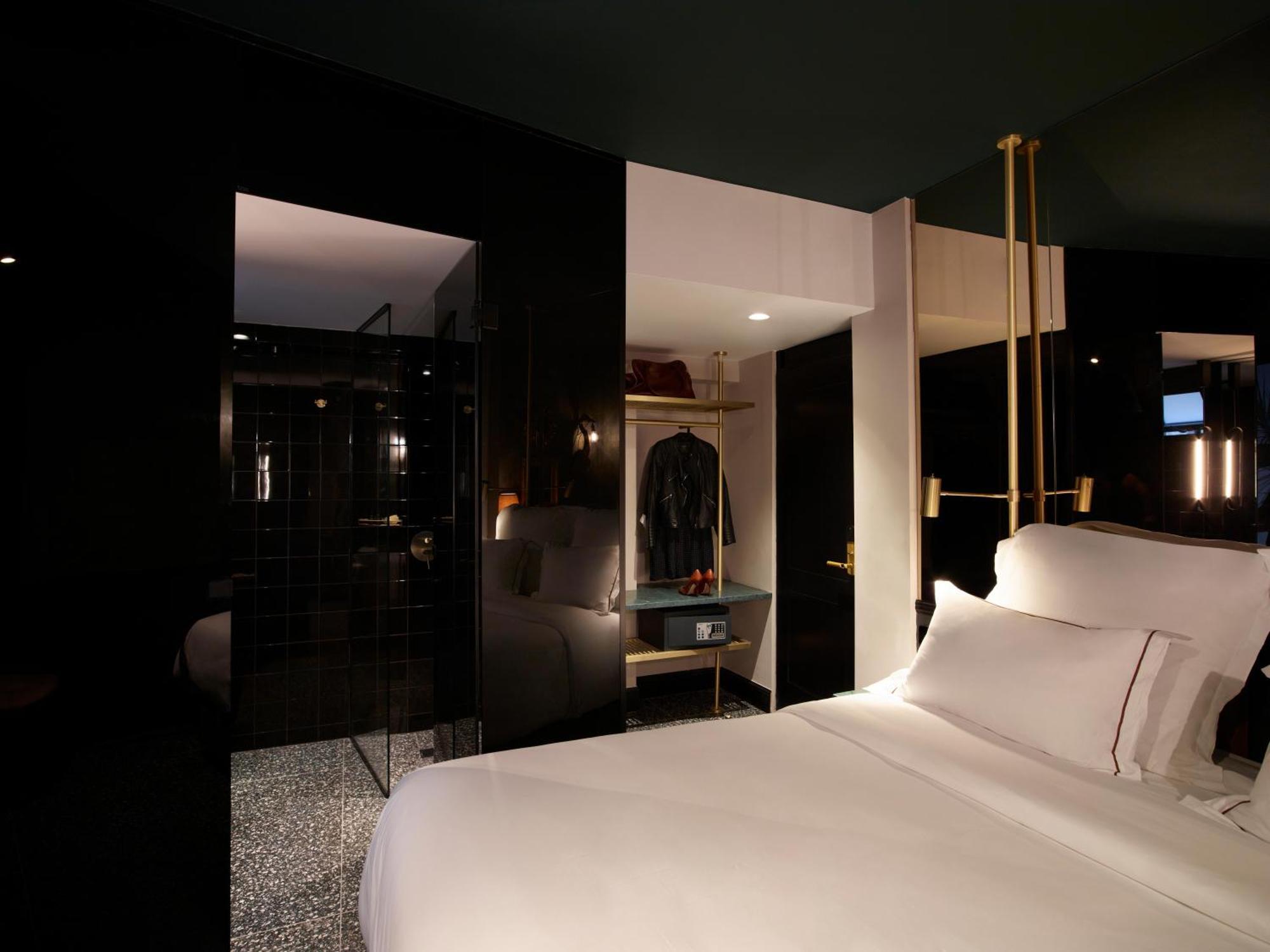 Skylark, Aluma Hotels & Resorts Атина Екстериор снимка