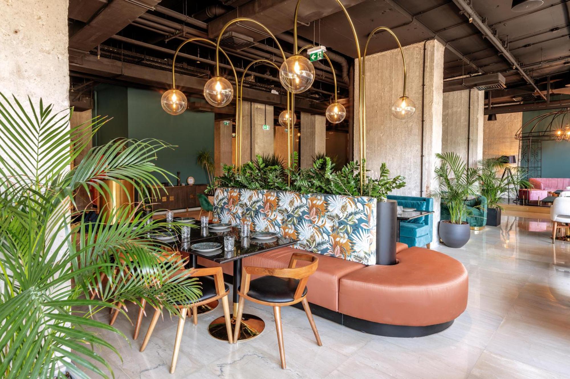 Skylark, Aluma Hotels & Resorts Атина Екстериор снимка