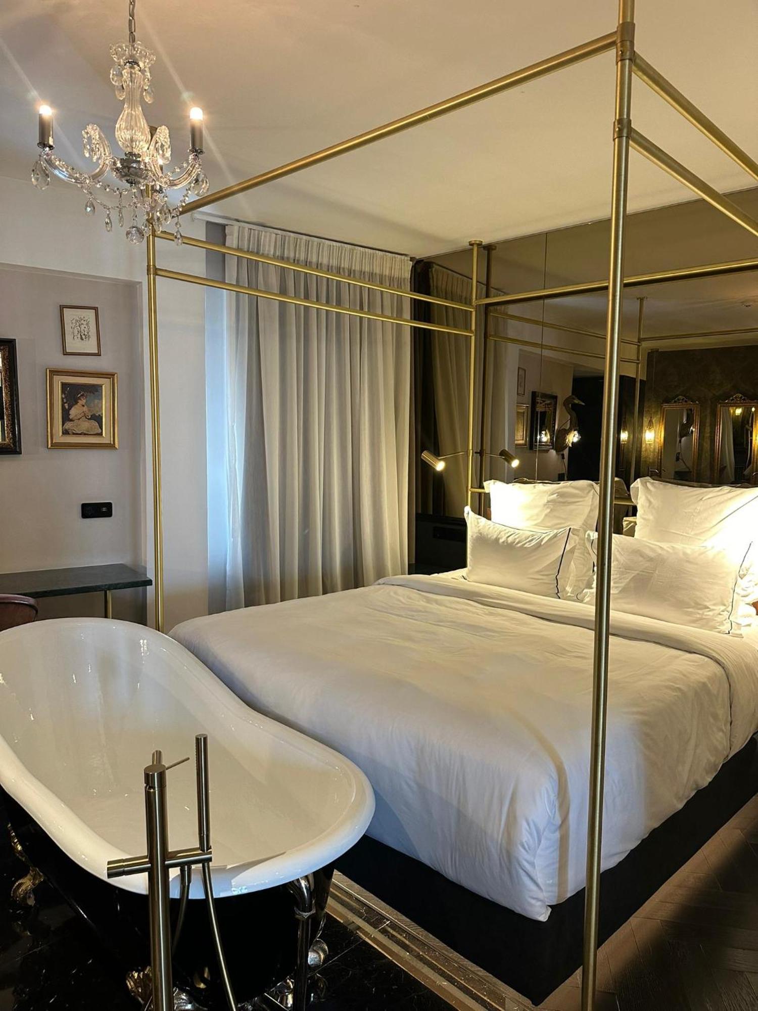 Skylark, Aluma Hotels & Resorts Атина Екстериор снимка